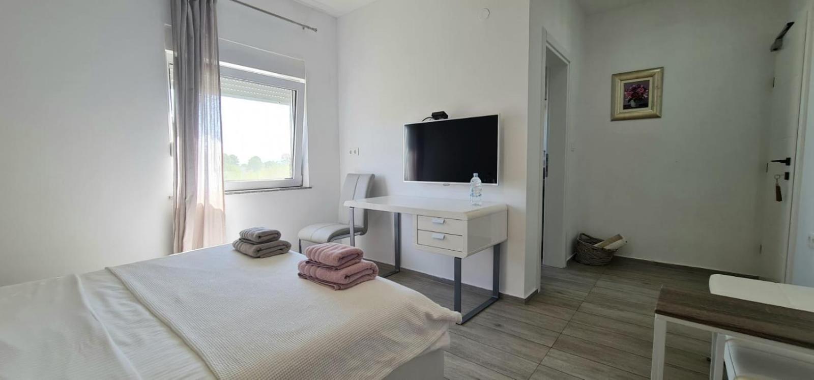 Lalic Gallery Villa Bibinje Room photo